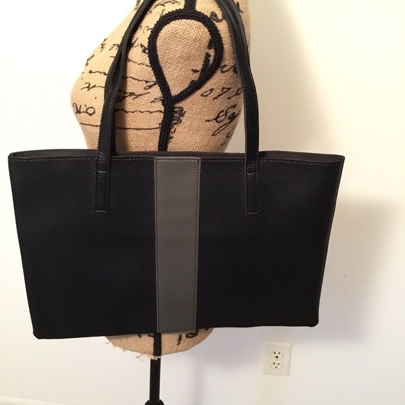 NIB  Vince Camuto Luck Vegan Leather Tote - Picture 3 of 8